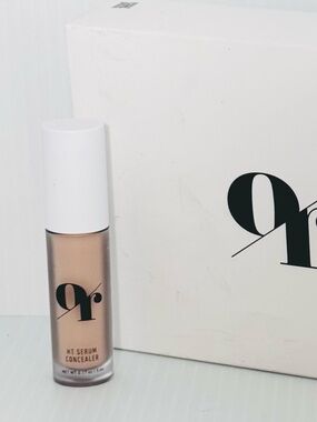 NIB Oliveda Olive Rose HT Serum Concealer Shade FL2 Light Medium